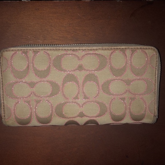 Wallet - Picture 3 of 3